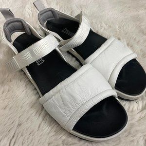 Cougar Sports Sandal - Size 9